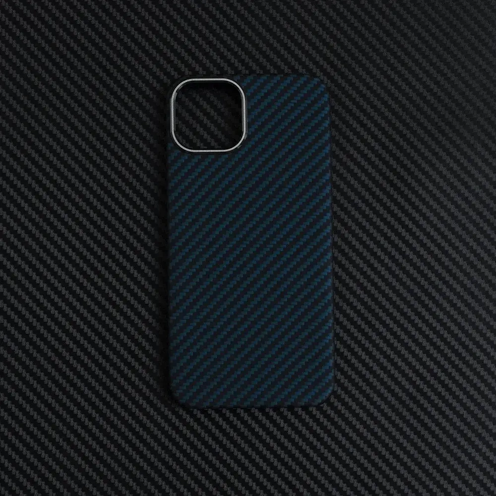 Чехол-накладка K-Doo Kevlar Case для iPhone 13 Pro Max карбоновый (черно-синий в полоску)