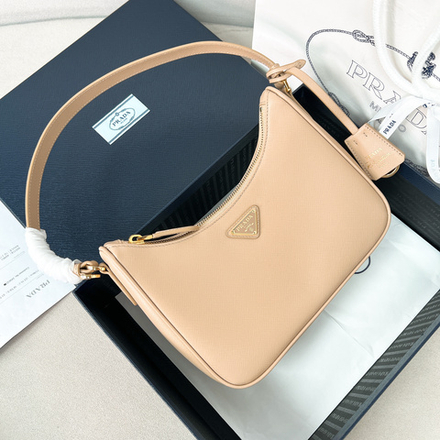 Prada Re-Edition 2005 Saffiano