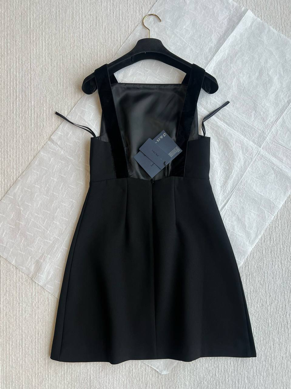 Платье Prada