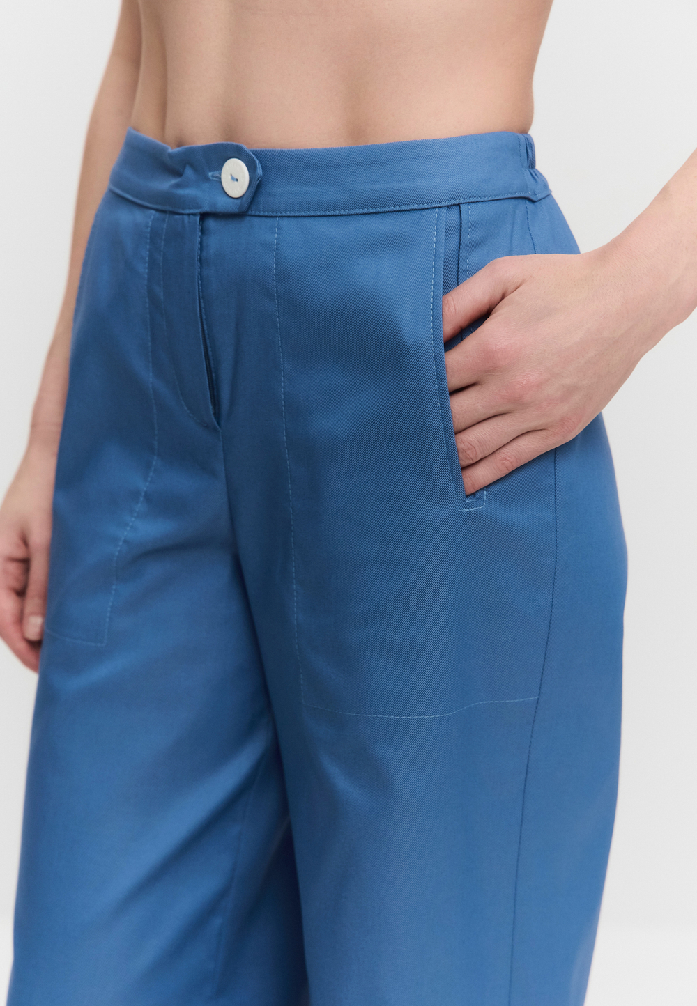 Медицинские брюки широкие