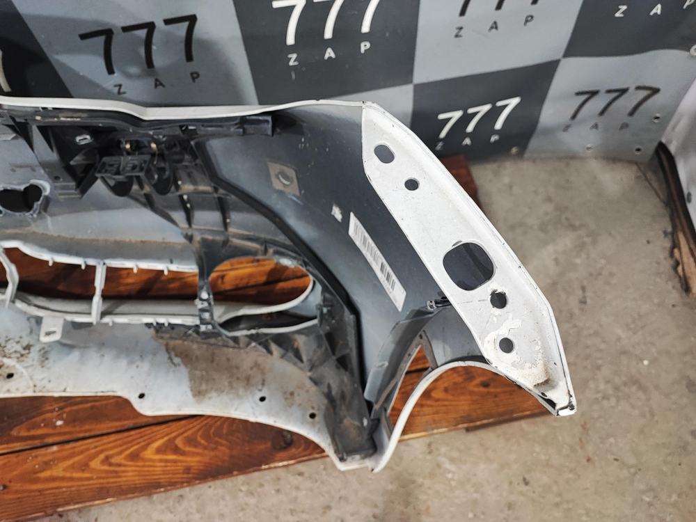 Бампер передний BMW 5-Series GT (F07)  Б/У Оригинал 51117200748