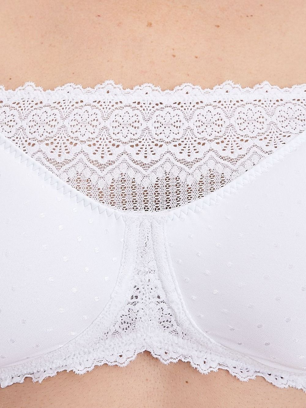 Бюстгальтер ортопедический после мастэктомии с манишкой Amoena Dana без косточек, белый, 70B