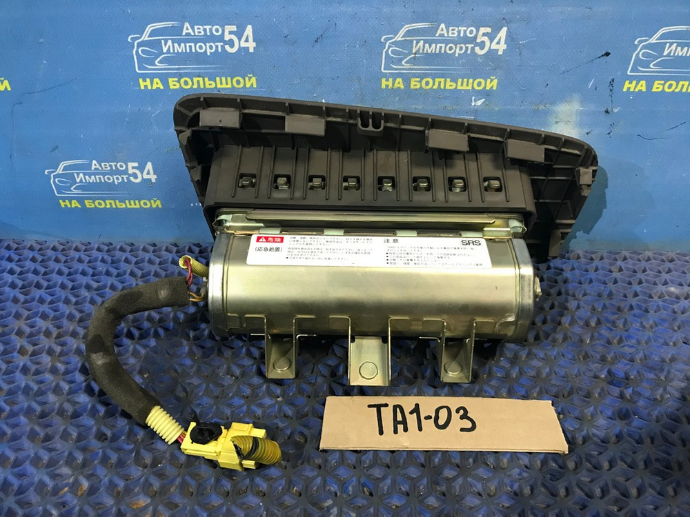 Подушка безопасности пассажирская Honda AVANCIER 1999