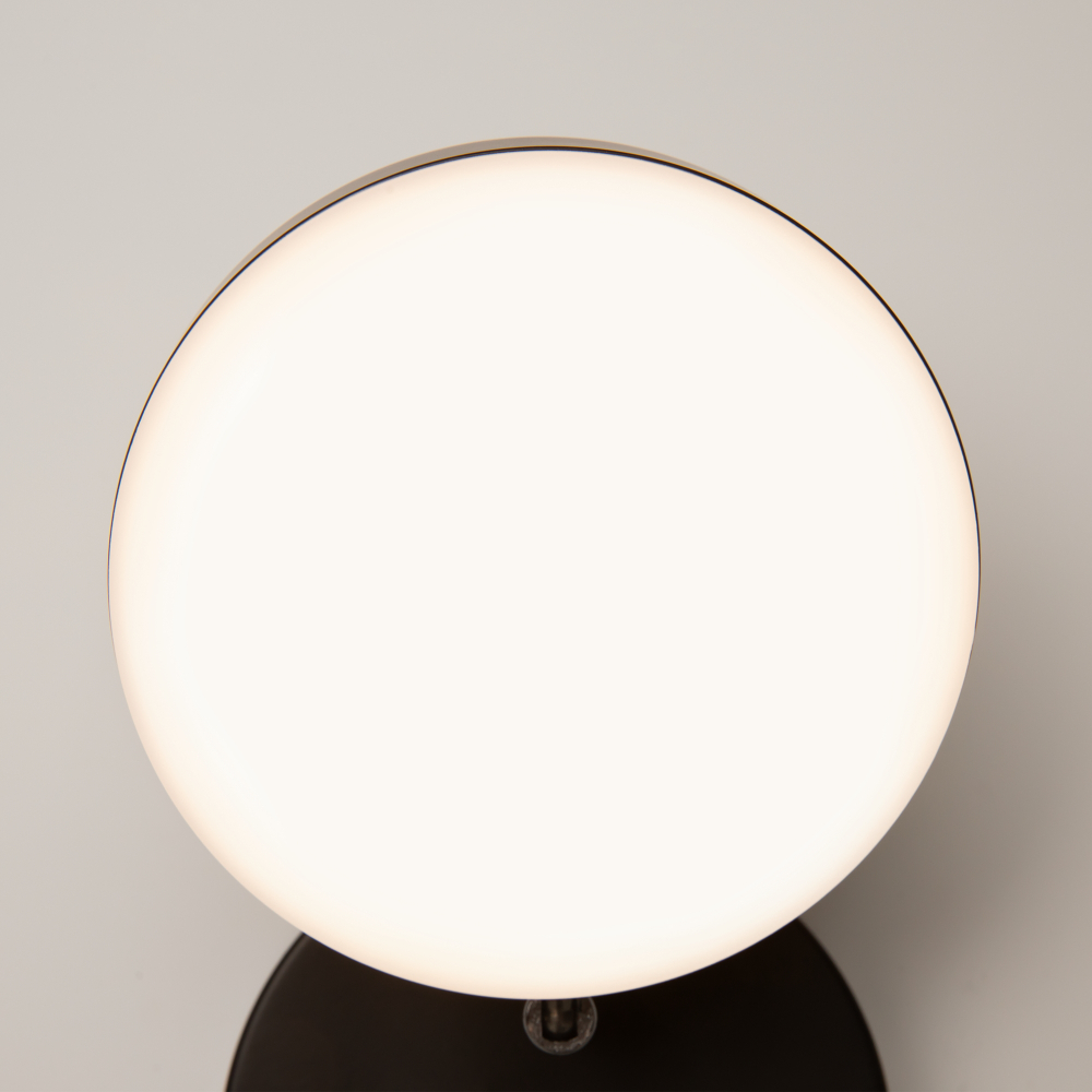 Настенный светильник (бра) Maytoni MOD070WL-L8B3K