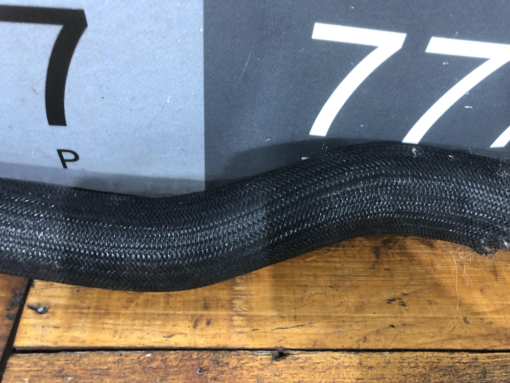 Трубка системы охлаждения Haval F7 1 19-24 Б/У Оригинал 1303100XKQ00A