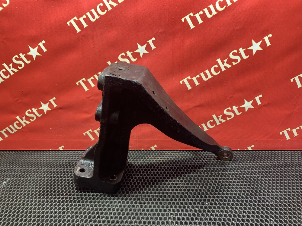 Кронштейн кабины левый 2023г.