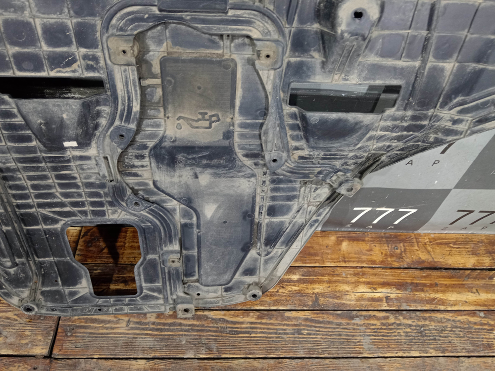 Защита двигателя Kia Sportage 5 (NQ5) 21-нв Б/У Оригинал 29110P1000