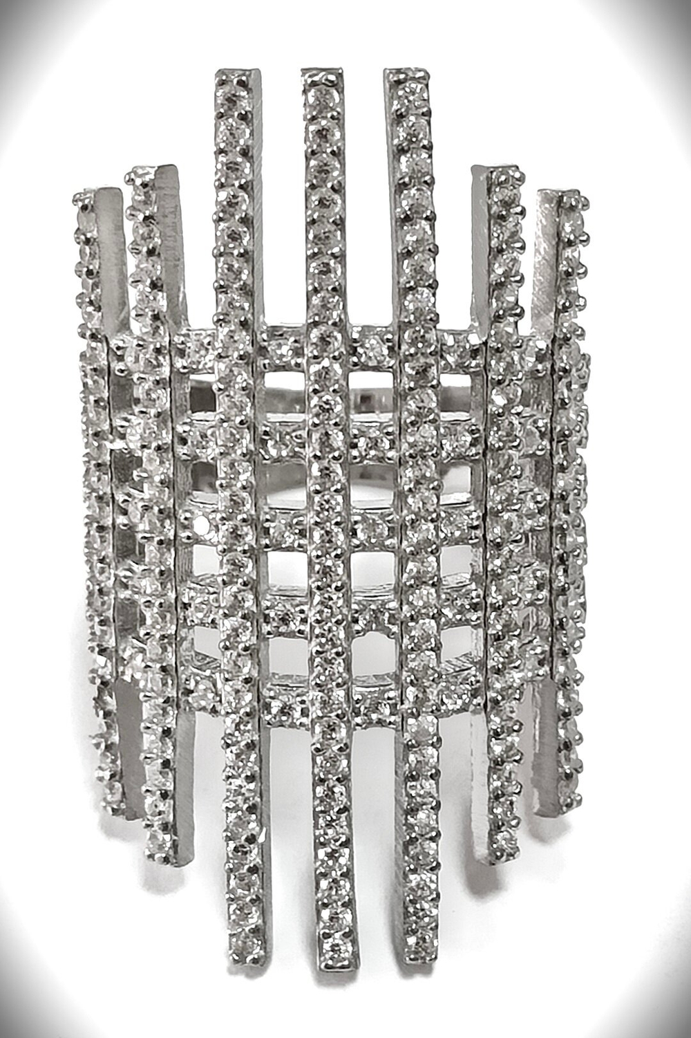 Ювелирное кольцо Эстерелла