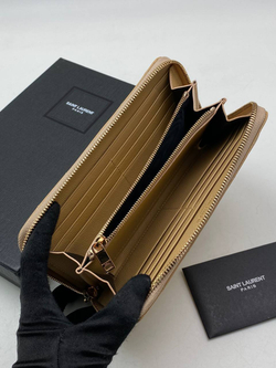 Кошелек Yves Saint Laurent