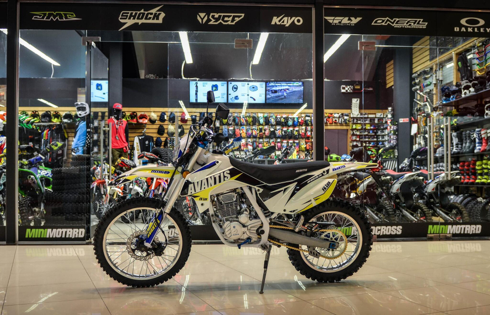 Мотоцикл AVANTIS FX 250 Lux (172MM, возд.охл.) ПТС 2019