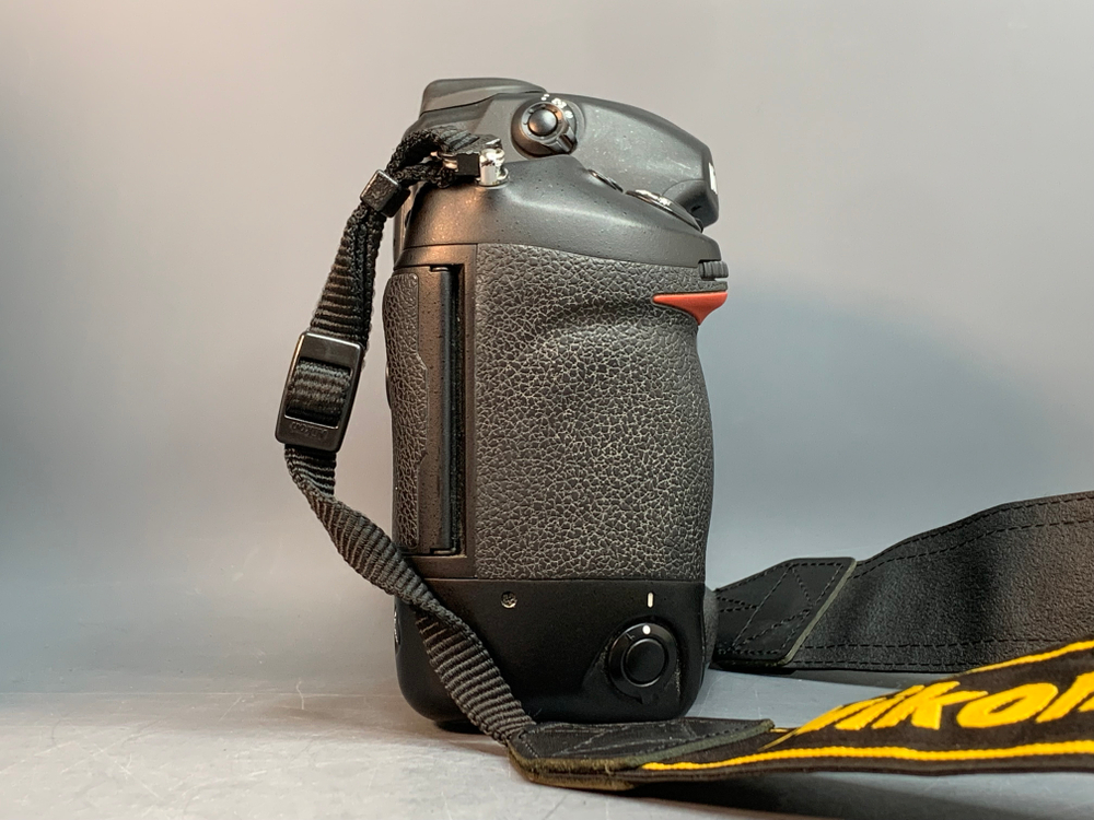 Nikon D3s 6.990 кадров