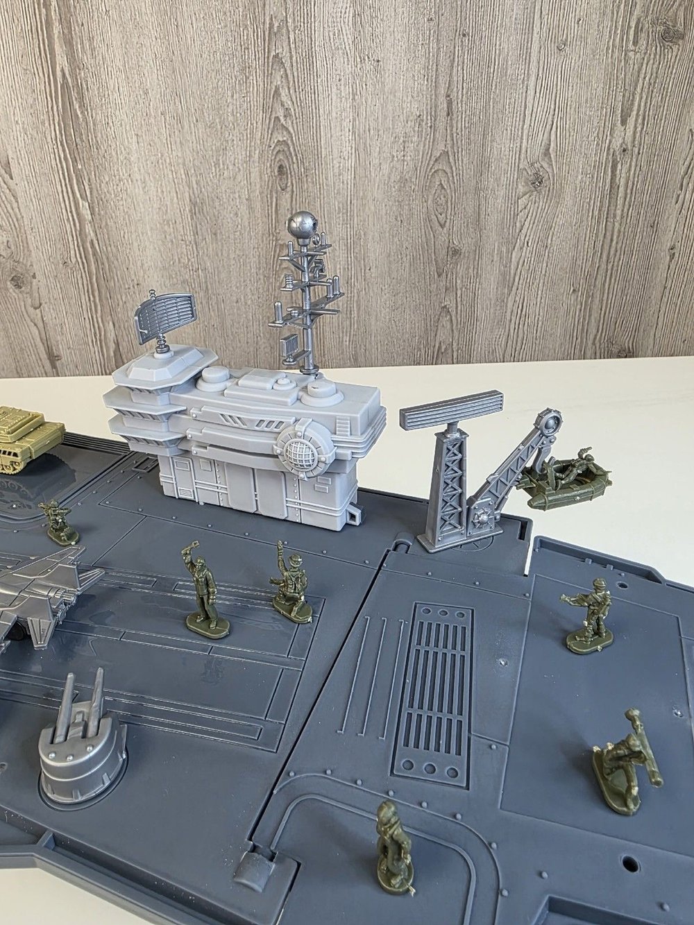 Игровой набор Авианосец в коробке (200016026)