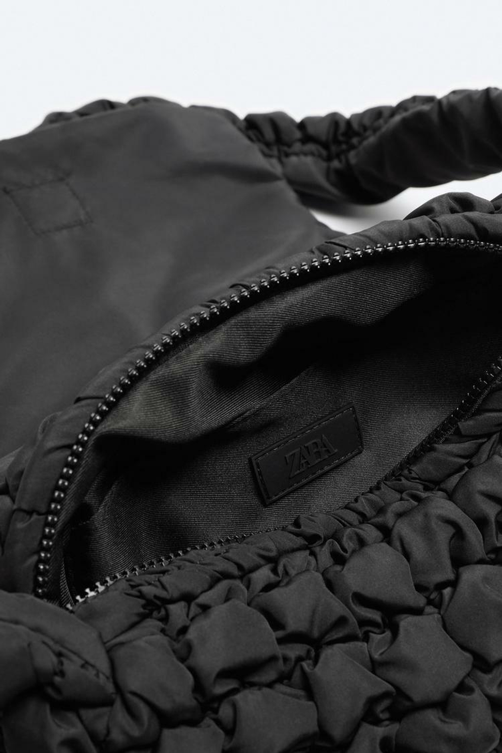 ZARA СУМКА SOFT — LIMITED EDITION, ЧЕРНЫЙ