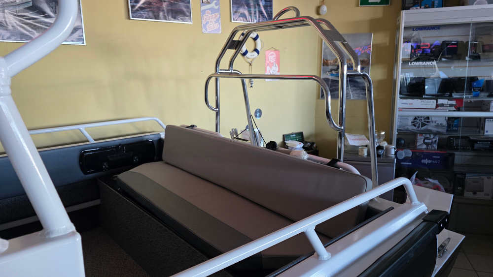 Лодка Беркут L-HT Open. В наличии