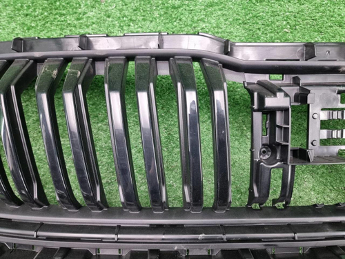 Решетка радиатора Skoda Kodiaq (2021-н.в.)