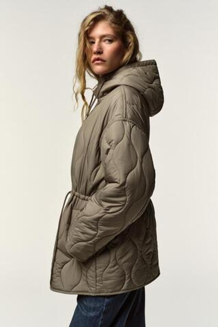 ZARA СТЕГАНАЯ КУРТКА С КАПЮШОНОМ WATER REPELLENT, ХАКИ