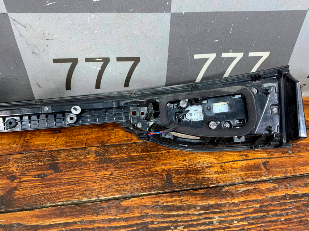 Фонарь задний центральный Exeed TXL 19-нв Б/У Оригинал 605000048AAASR