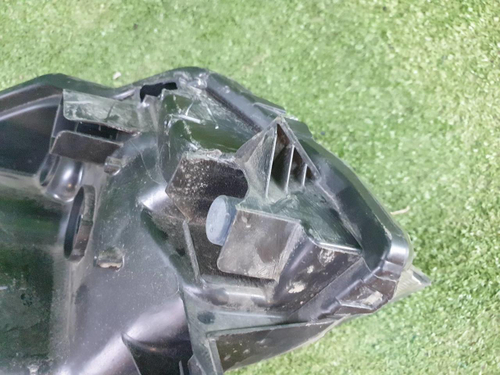 Битая Фара левая Suzuki Vitara 2 (2014-2019) галоген