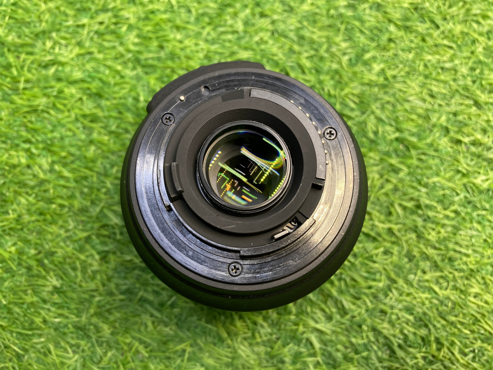 Nikon 18-105mm 3.5-5.6G AF-S ED DX VR Nikkor