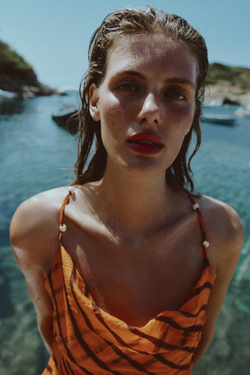 ZARA ПЛАТЬЕ МИДИ В ПОЛОСКУ НА БРЕТЕЛЯХ, РАЗНОЦВЕТНЫЙ
