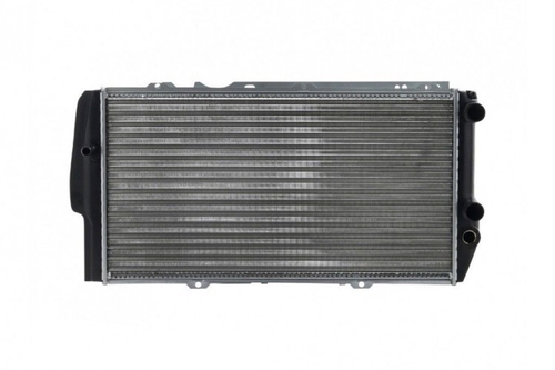 Радиатор охлаждения Audi 100 C2