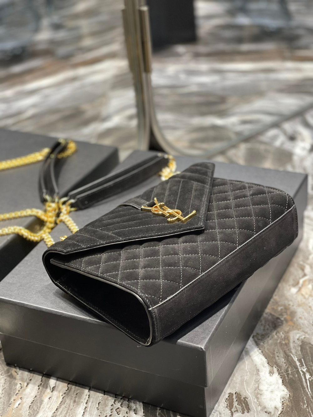 Saint Laurent Envelope Bag 24 cm