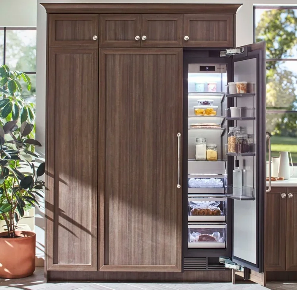 Встраиваемая морозильная камера Signature Kitchen Suite SKSCF1811P (последователь SKSCF1831P)