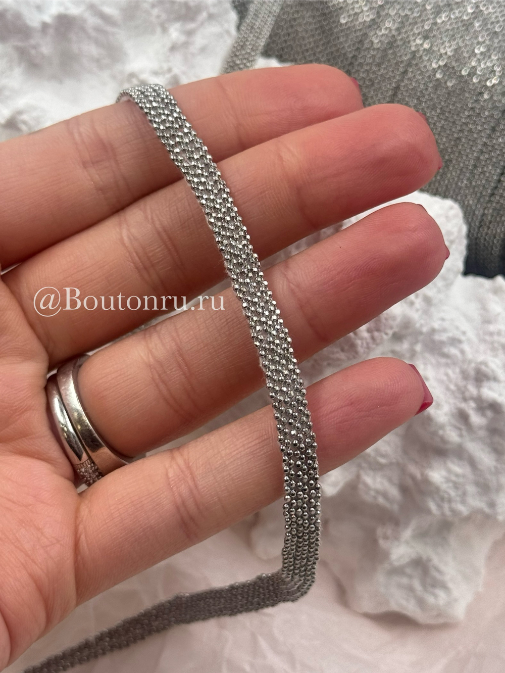 Тесьма серебристая мониль (6 рядов) на тканевой основе