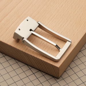 Ременная пряжка из нержавеющей стали, цвет серебро // BTDS