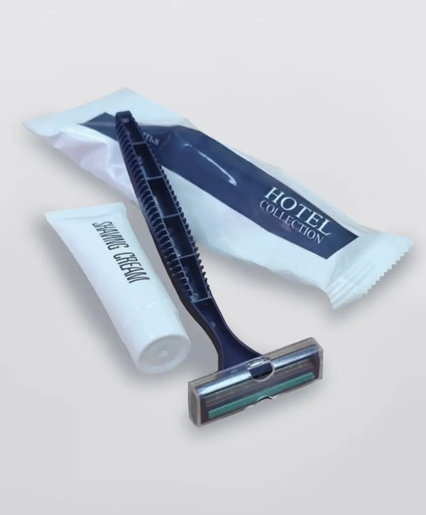 Одноразовый бритвенный набор Hotel Collection Light (станок и гель для бритья)