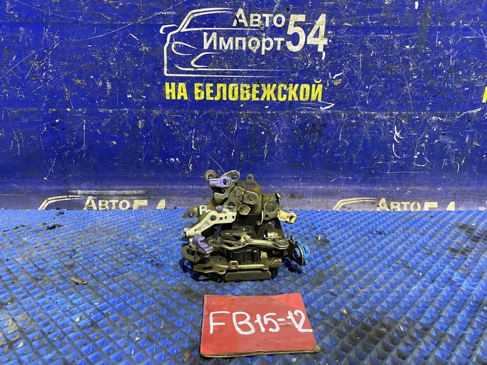 Замок двери передней левой NISSAN SUNNY 2001