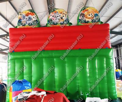 Коммерческий надувной батут "Дружная компания", с окнами по бокам 8*6*6 м