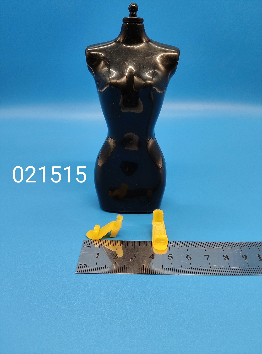 Обувь для куклы Барби винтаж 021515