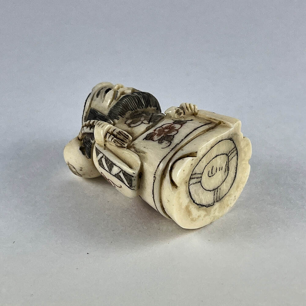 Статуэтка нэцкэ Бог Бисямонтэн (Тамонтэн)