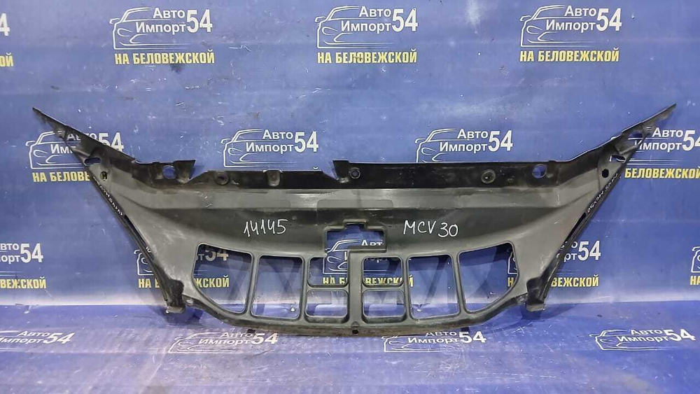 Накладка на рамку радиатора TOYOTA WINDOM 2001-2006