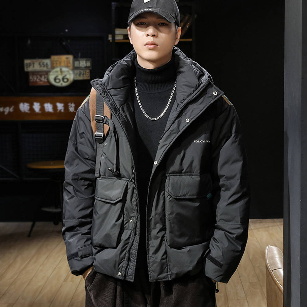 Пуховик мужской с накладными карманами, состав 90% белый утиный пух