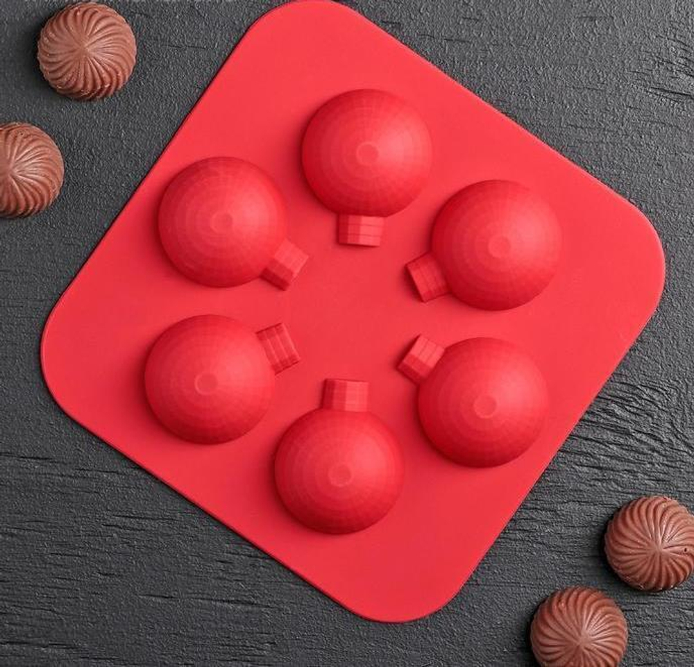 Форма силиконовая «Елочные шарики», 15х15х2 см, 6 ячеек