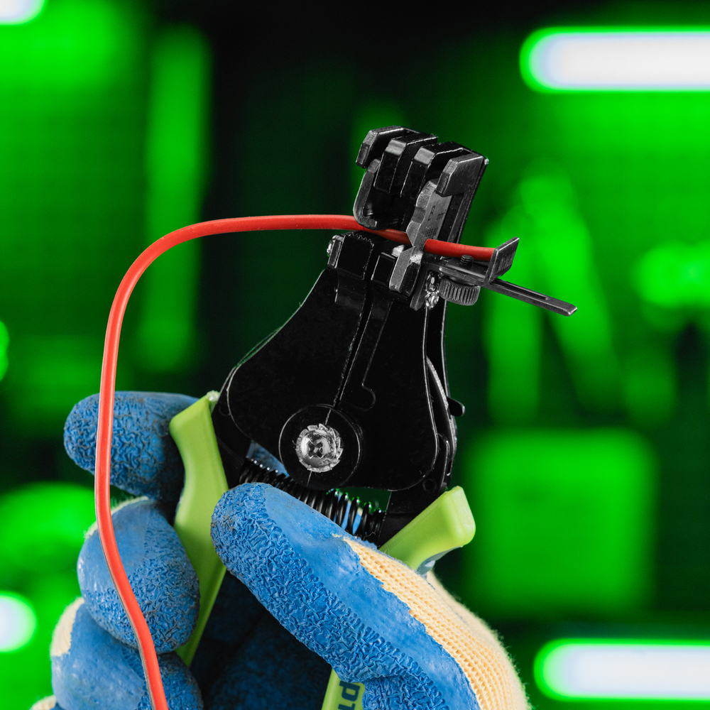 Щипцы для зачистки электропроводов сечением: 0.8, 2.0, 3.5, 5.5, 8.0 мм2 Сибртех