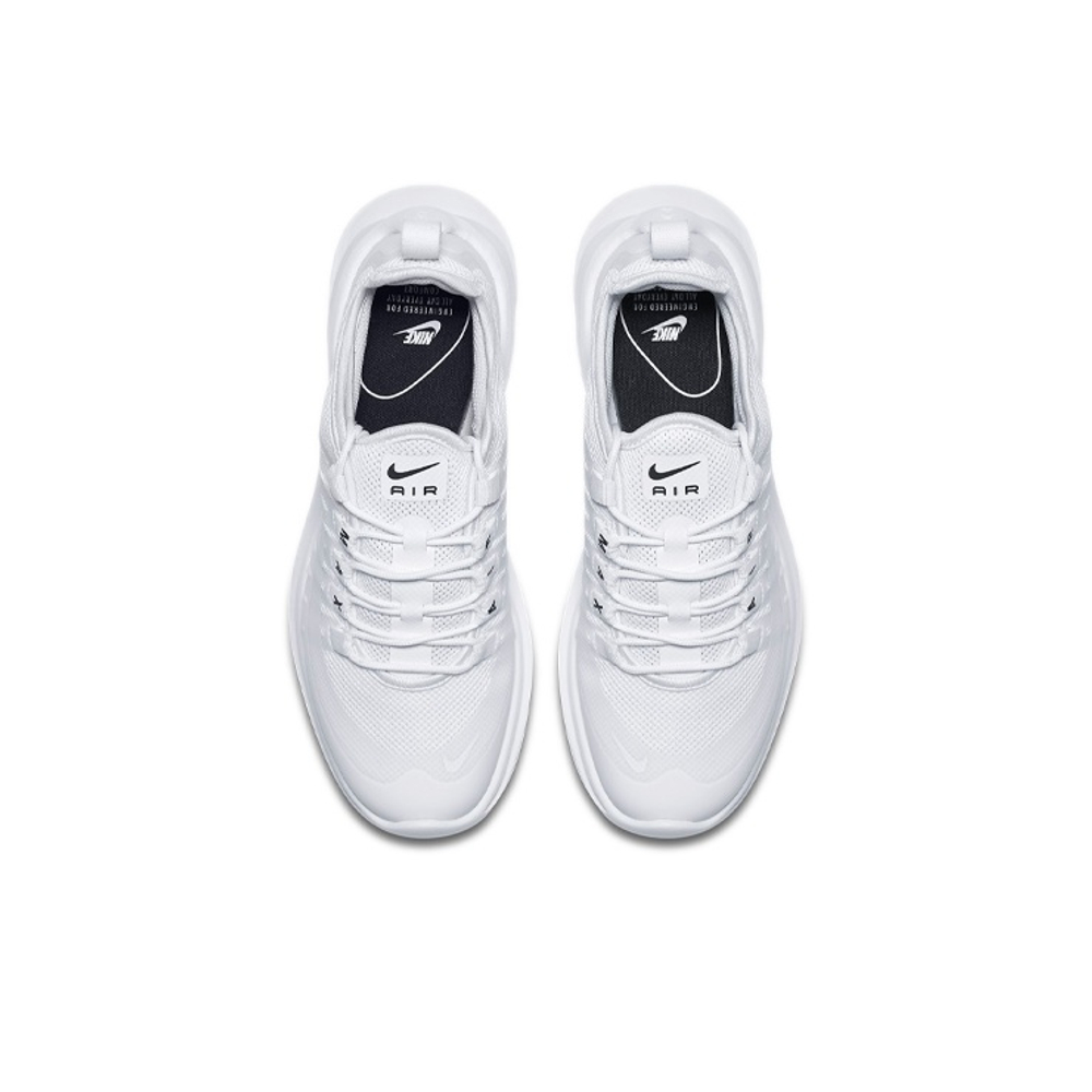 Nike Air Max Axis Triple