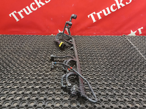 Проводка форсунок двигателя MX13 2018 год.