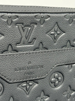 Сумка-мессенджер Louis Vuitton