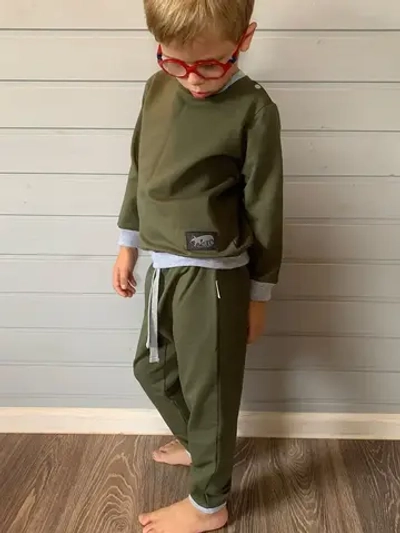 Костюм спортивный из футера