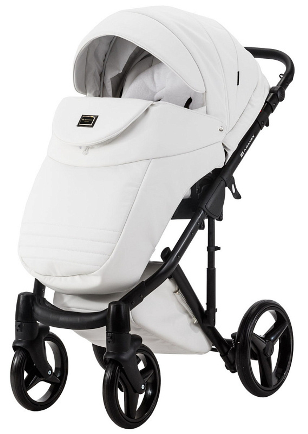 Детская коляска Adamex Luciano Deluxe 2 в 1 Q107-C (БЕЛ 100% КОЖА-ЧЕРНАЯ РАМА)