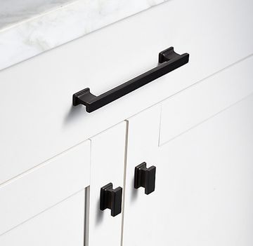 Ручка кнопка RH Strande