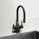 Смеситель для кухни Sancos Arno с гибким изливом, цвет вороненая сталь/черный, арт. SC4005GG