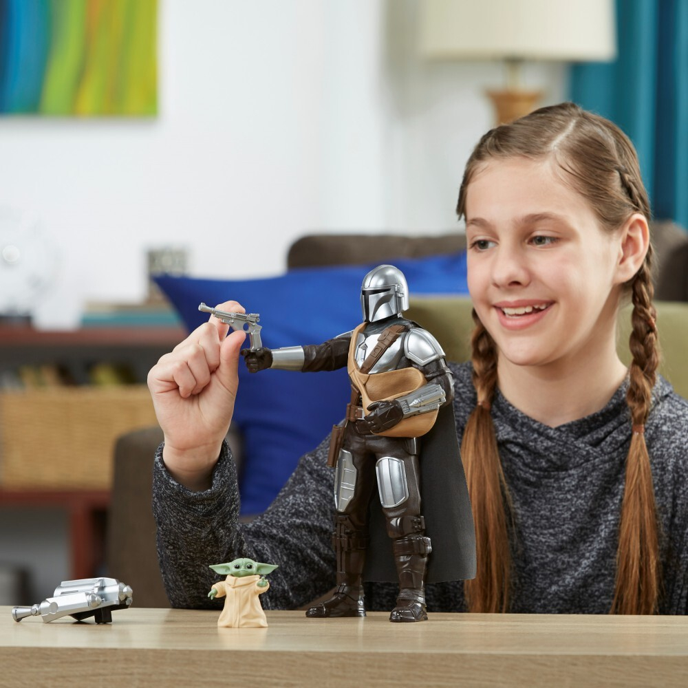 Hasbro Star Wars - Интерактивные фигурки Мандалориана и Грогу (испанская версия) F5194 / артикул   F5194X  / GTIN 5010993963737