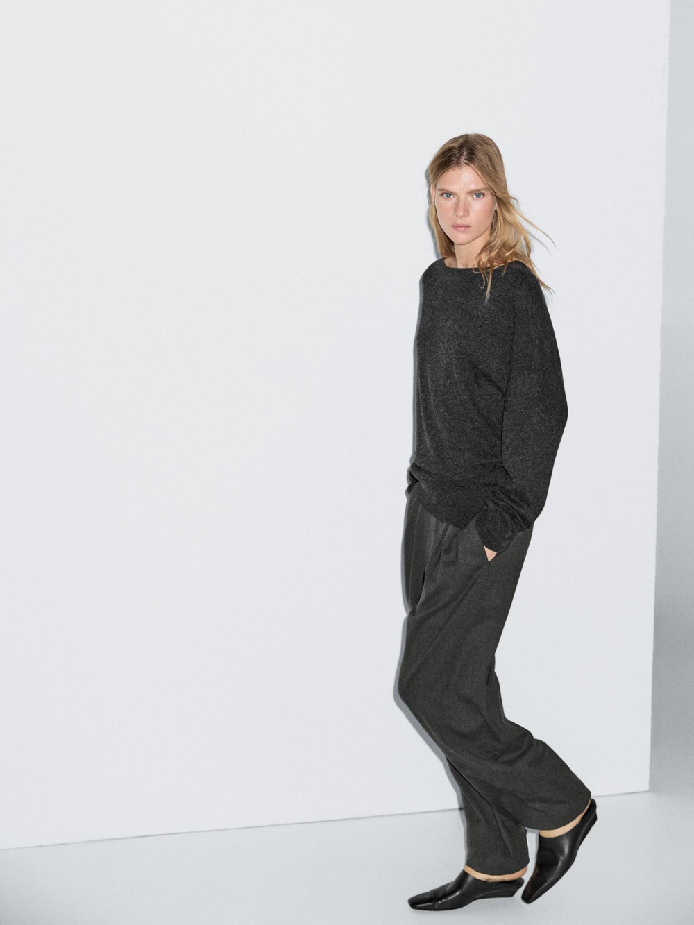 Massimo Dutti Брюки из смесовой шерсти с эластичным поясом, серый