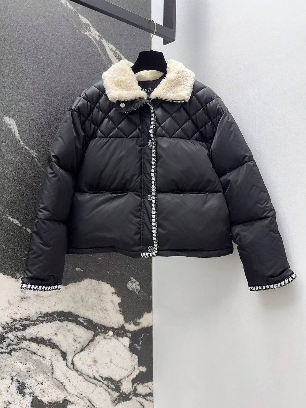 Пуховик CHANEL