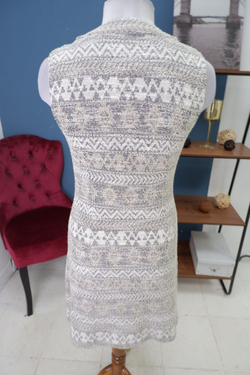 Платье Tex лаконичное 46 размер