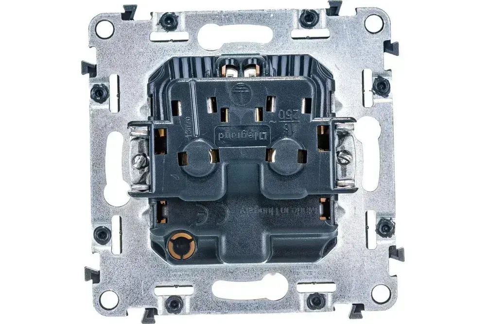 Розетка Legrand Valena Allure с лицевой панелью белая (автоматические клеммы) 753721